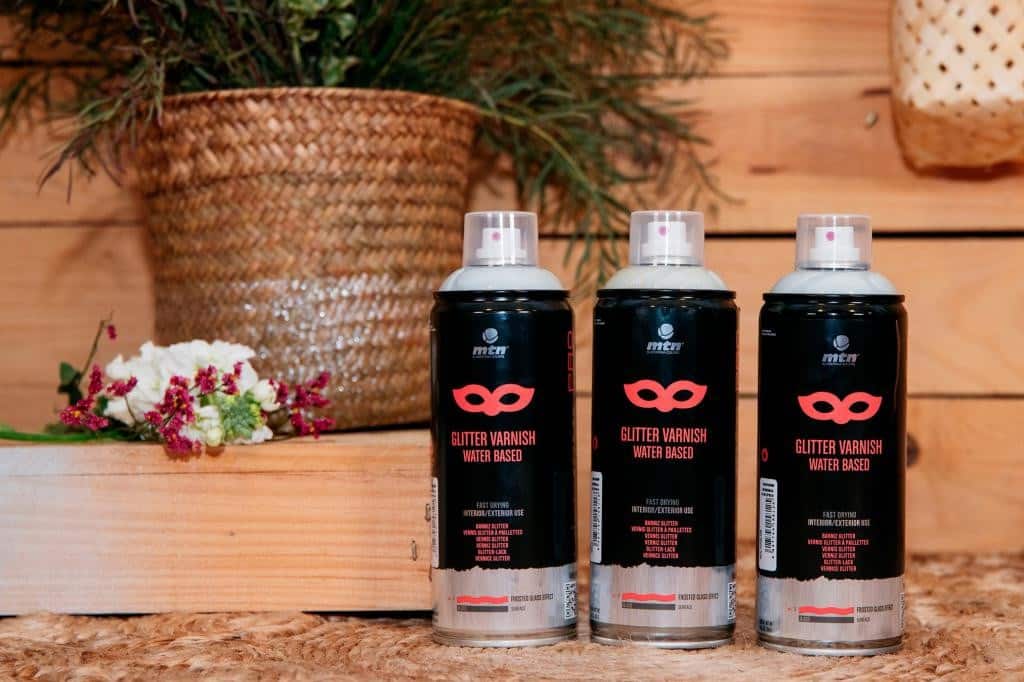 MTN Wepro Glitter Varnish Multicolor Spuitbussen