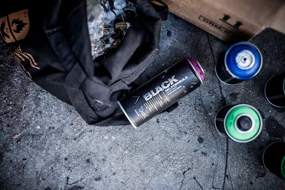 Montana Black spuitbus voorbeeld