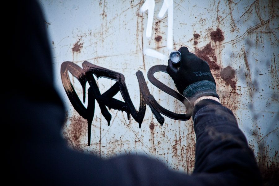 Montana Empty Crusher Graffiti