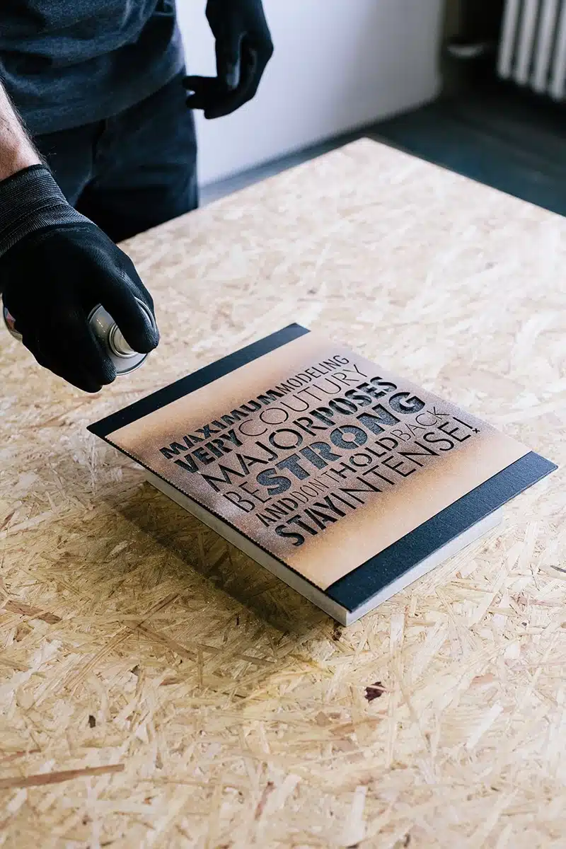 Montana Glitter hoe te spuiten