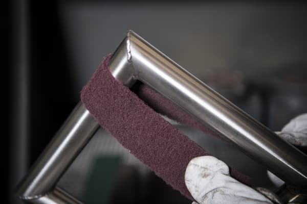 Klingspor Schuurvlies gebruiken