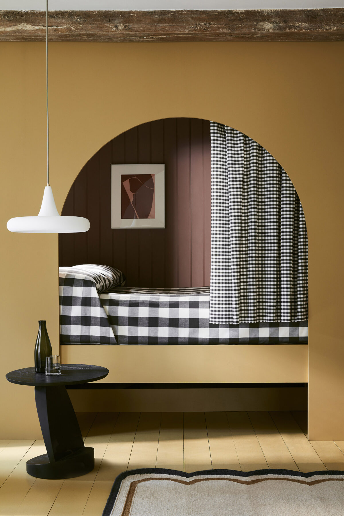 Little Green  Bassoon 336, Nether Red 315, Jack Black 119