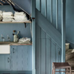 Little Green  Etruria 326, Hicks Blue 208