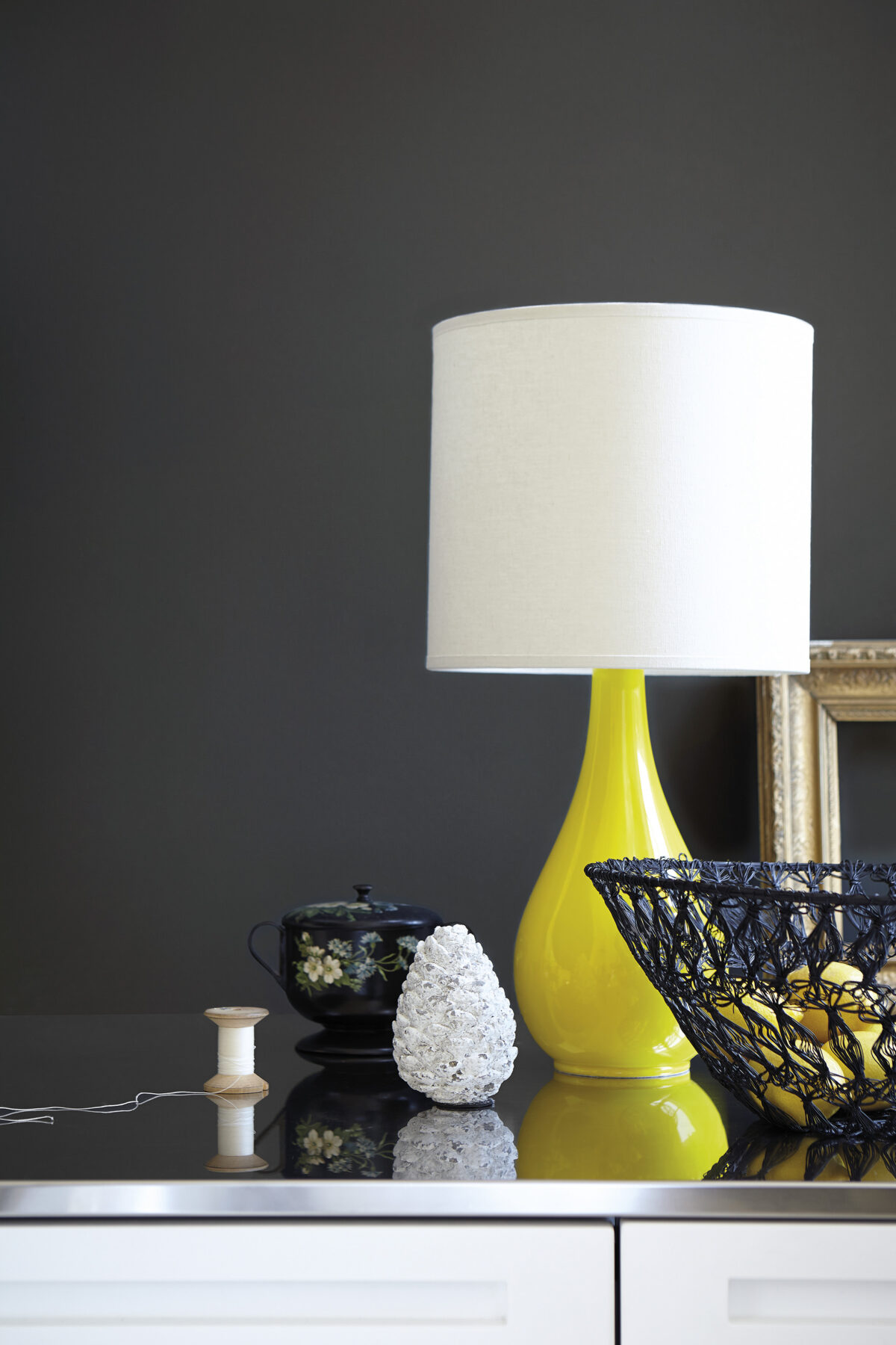 Little Green  Lamp Black 228