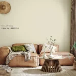 kleur I Miss You   PPG1113 1 op de muur met een bank