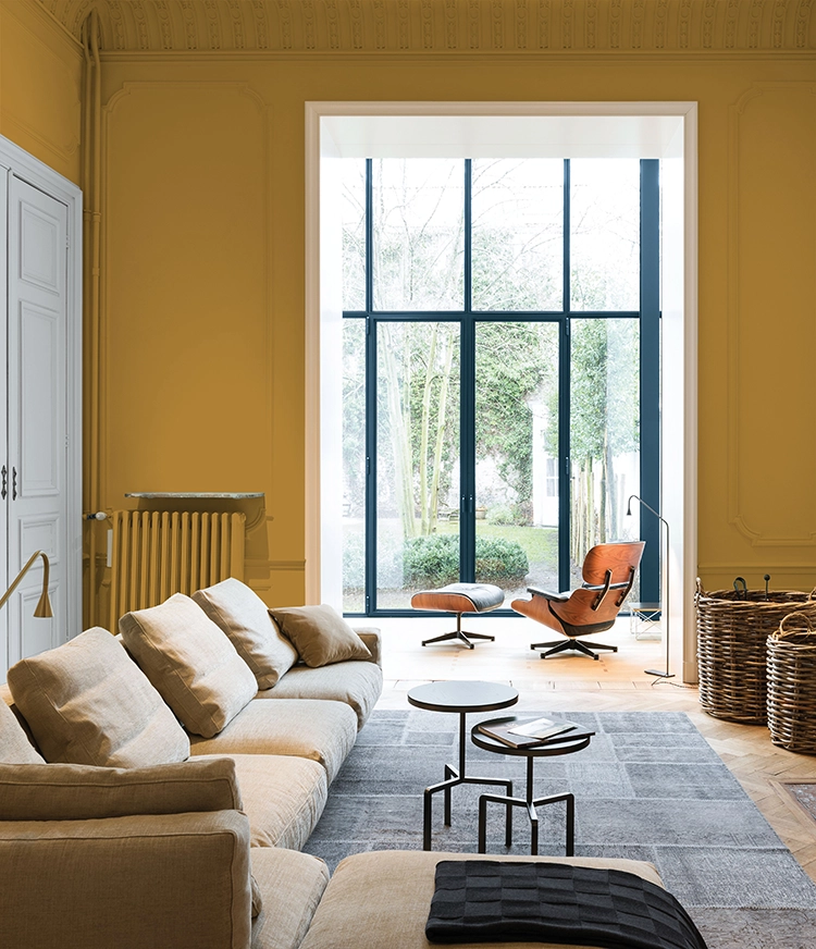 Kleur Modern Klassiek Amber muurverf in de woonkamer